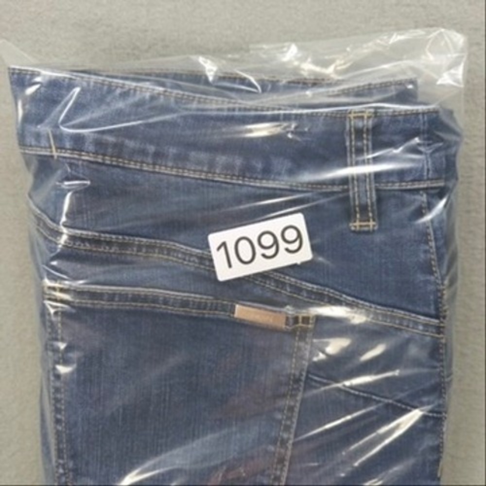 Chicos So Lifting Crop Jeans Women Size 2 Blue Stretch Slimming Denim Pants - Picture 15 of 15